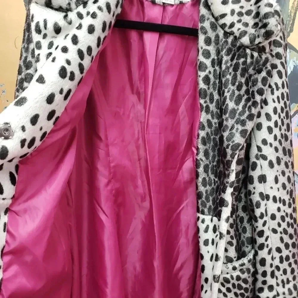 Carmin Snow Leopard Animal Print Coat - Picture 2 of 7